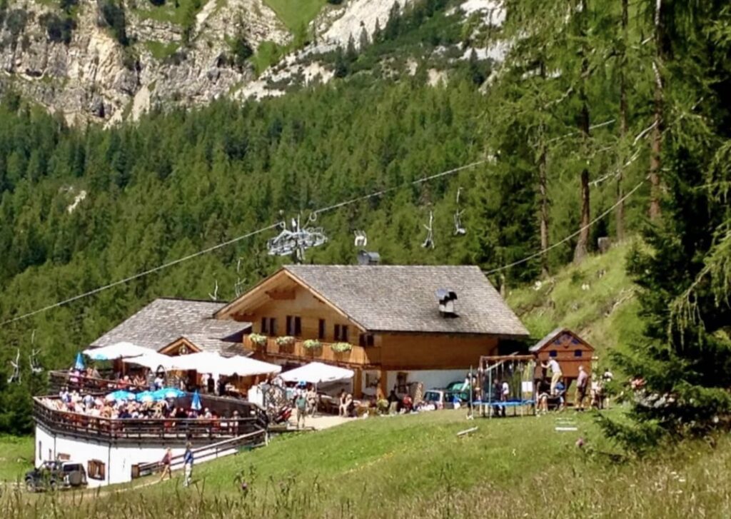 3 facili escursioni da fare a Cortina d'Ampezzo, Rifugio Mietres