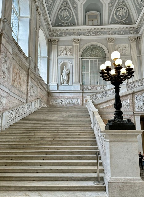 napoli palazzo reale scalinata ottim 1
