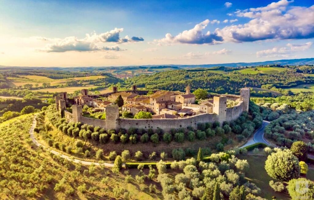 La Toscana e i suoi borghi: Monteriggioni